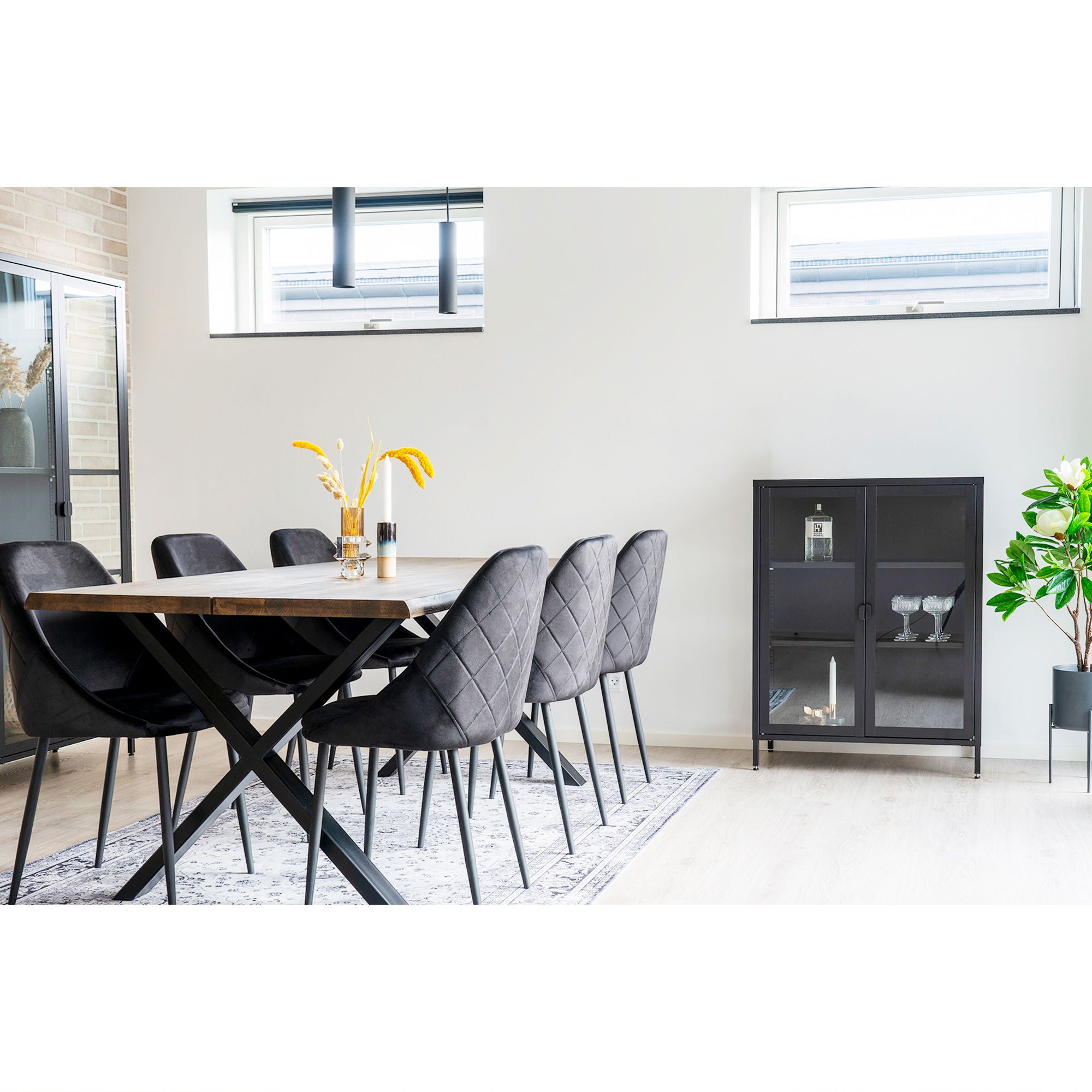 Brisbane Vitrineskab